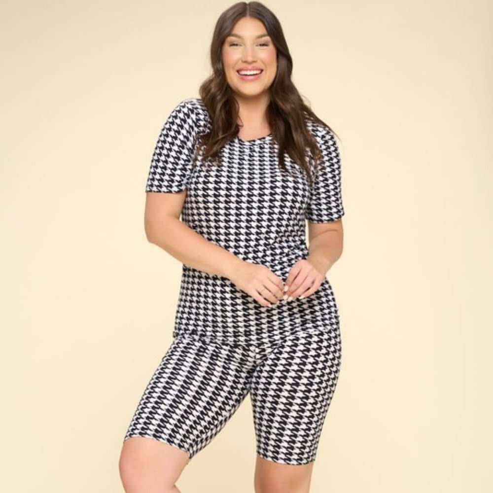 Plus Size Jacquard Printed High Waisted Biker Shorts and Tee Two Piece Set